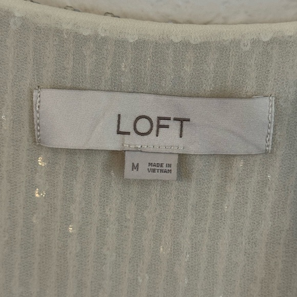 Loft Beige Tan Ivory Sequin Short Sleeve Party Top Shirt Women's Size Medium - Picture 7 of 11
